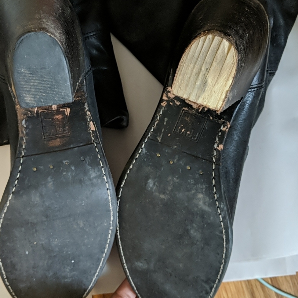 Frye 'Jackie Button' Black Leather Riding Boots - Picture 4 of 4